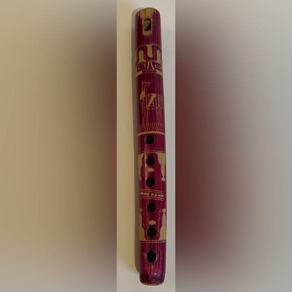 Vintage Hand carved 10” Bolivian Flute - Picture 4 of 9